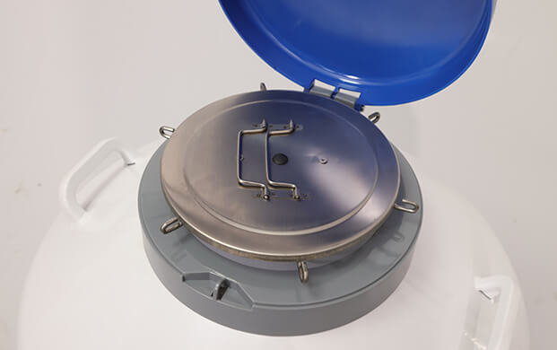 液氮儲存罐不加鎖蓋會加速液氮揮發(fā)嗎？